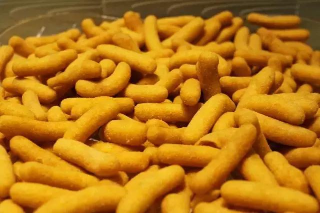 手抓牛龙骨美食,手抓牛排零食