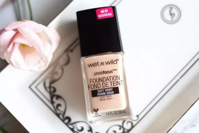 油皮用什么底妆比较好,油皮用什么类型的底妆产品