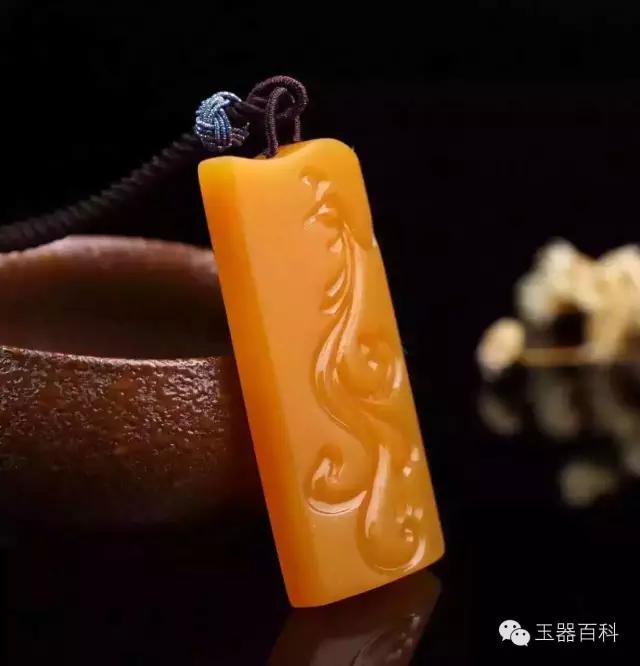 黄龙玉手镯没戴放着褪色了,褪色的黄龙玉原石怎么保养