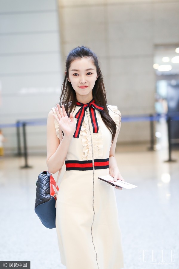 明星都在背什么帆布包,明星同款双肩包女现在最流行的