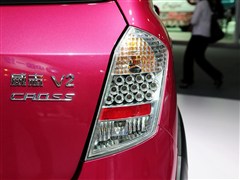 威志V2CrossAMT报价5.89万元定位跨界小型车