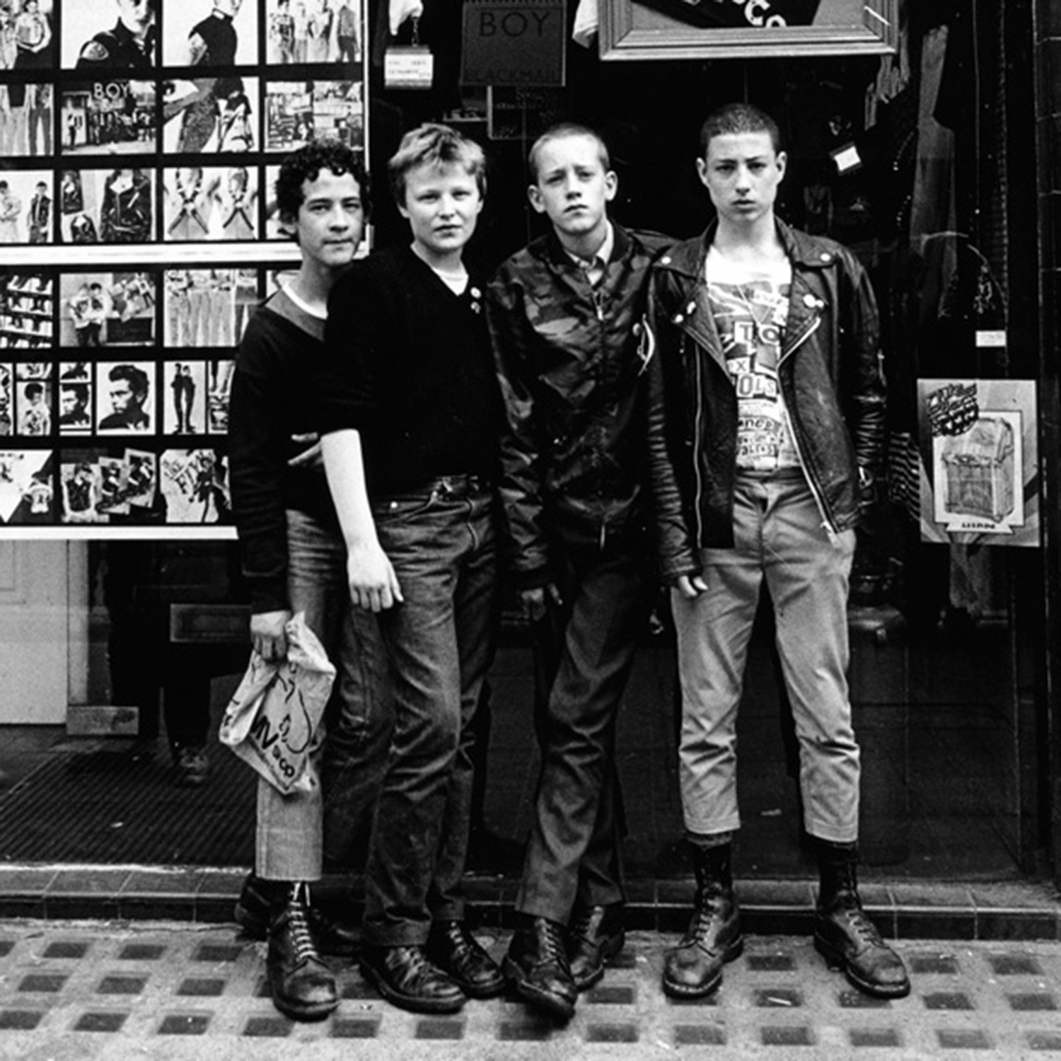 drmartens璧涘崥鏈嬪厠,鏈嬪厠martens