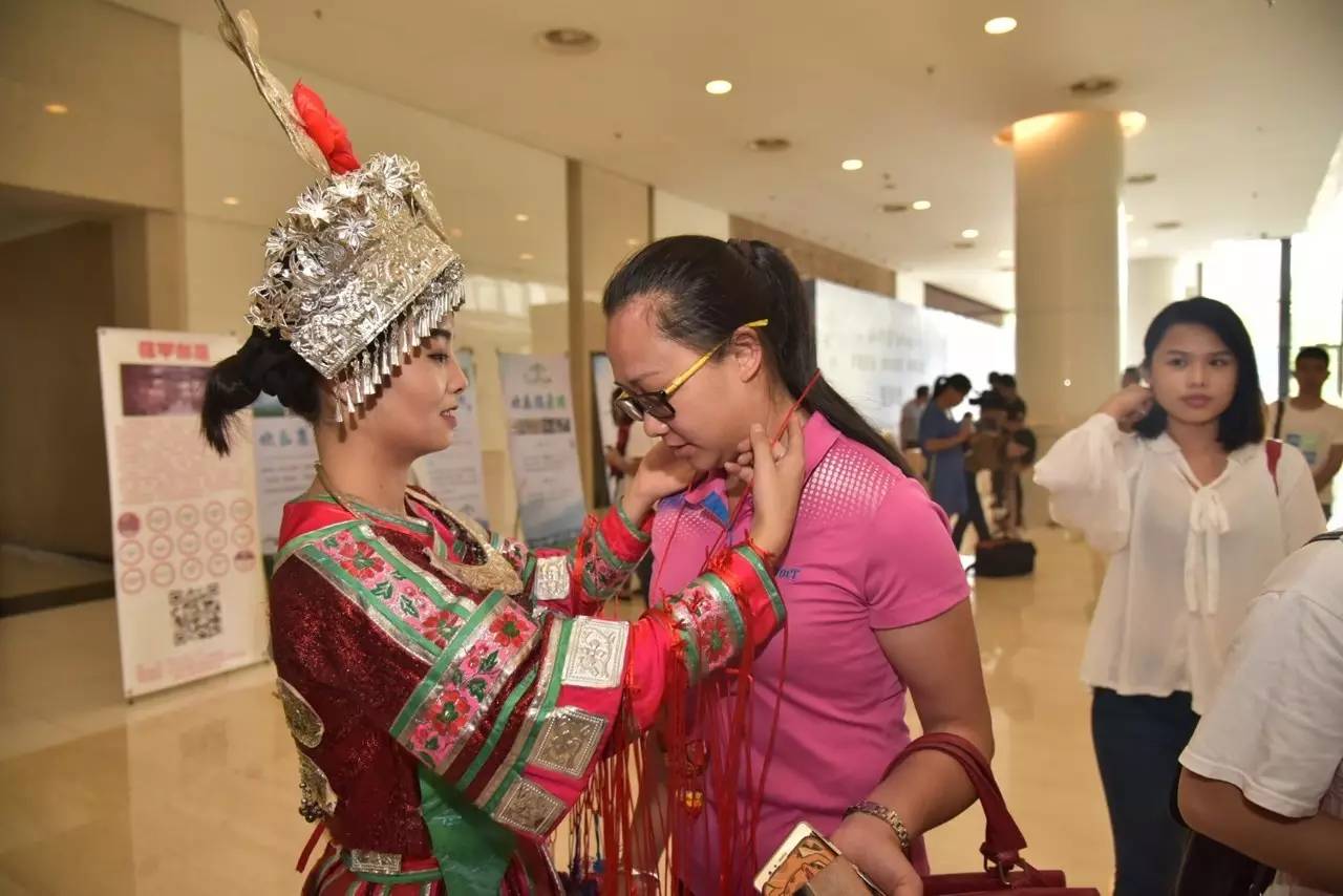 资讯丨“清凉大礼包”送到广西，去贵州享受23℃的夏天，过路费门票统统半价！