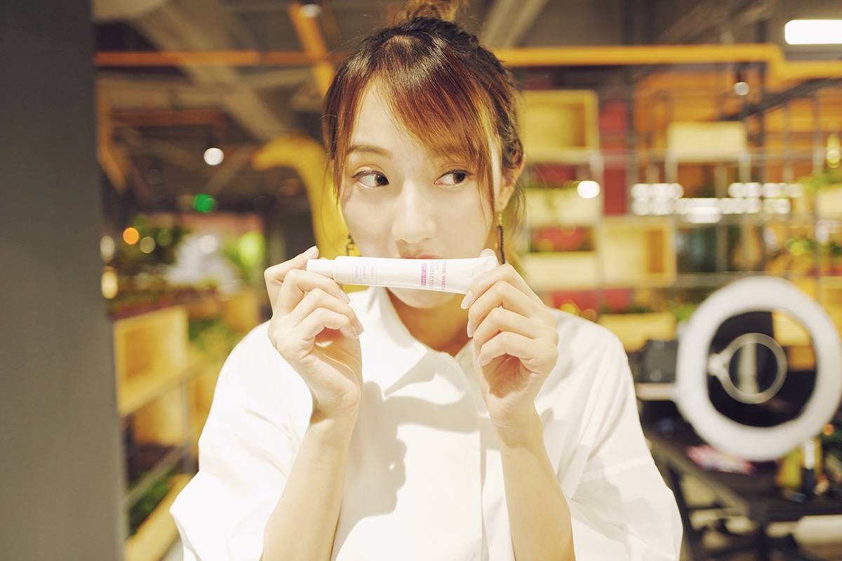 白敬亭推荐护肤产品,白敬亭同款护手乳