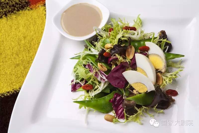 首演夜|吉普赛“毒玫瑰”再度绽放