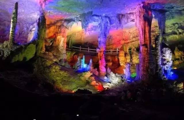 资讯丨“清凉大礼包”送到广西，去贵州享受23℃的夏天，过路费门票统统半价！