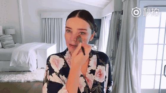 米兰达可儿婚纱教程,米兰达可儿初恋妆容