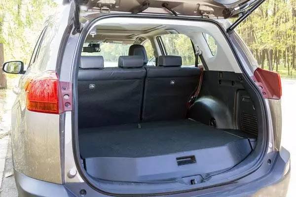 非全尺寸备胎不会高低不平吗,非全尺寸备胎能够换大一点吗