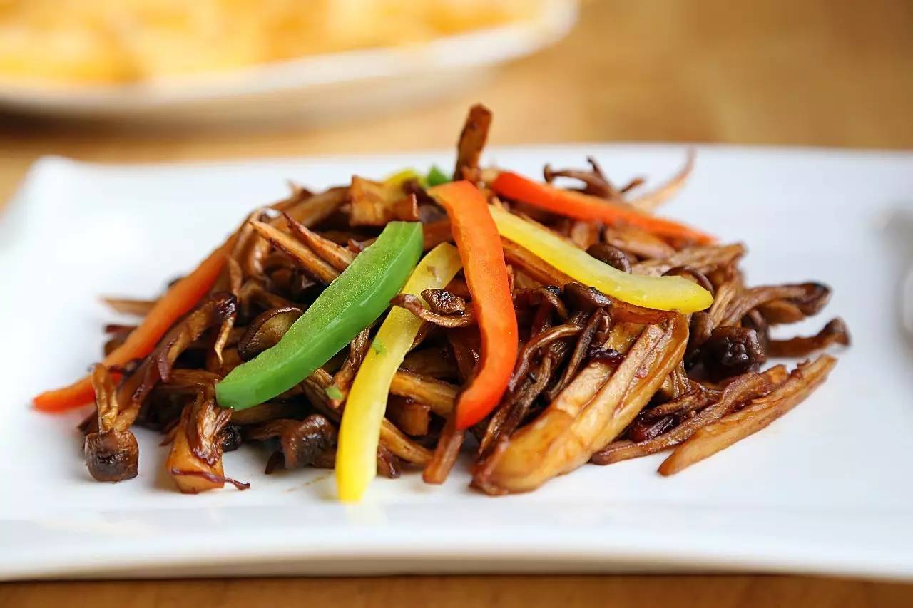 我敢保证，这是全汕头最好的“鸡店”！不按摩不看片，只叫①号鸡！