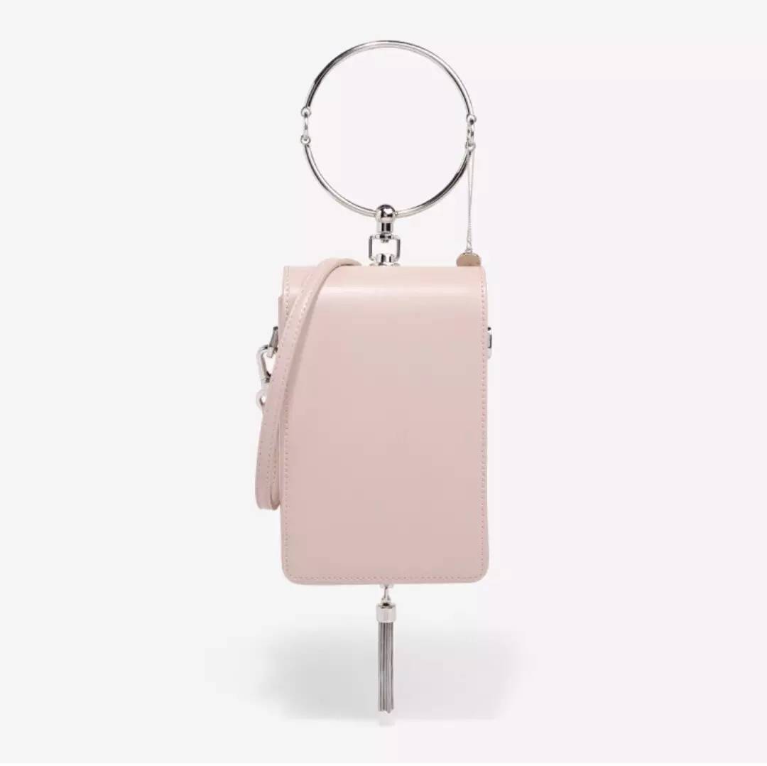 杨幂背过的包包,杨幂最近背过的包包