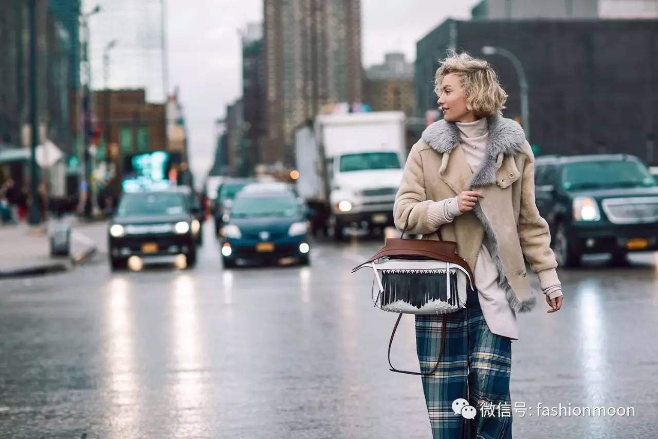 合适职场白领戴的包包,职场女性短途出差包包