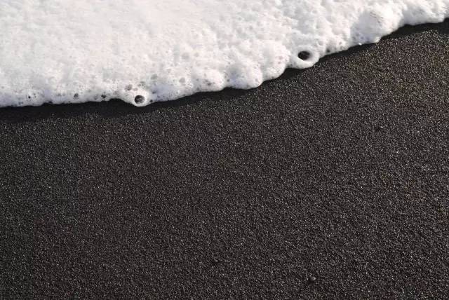 南海人常去的澳门，藏着一个黑色沙滩！薛凯琪、房祖名都去过拍戏！