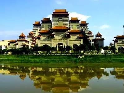 广西布达拉宫全景图,广西的布达拉宫让人惊呆