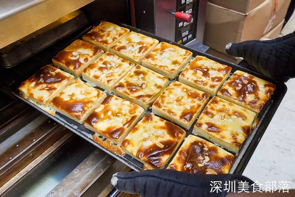 史上最邪恶的芝士包轰炸福田CBD，5层流心，还买一送一！