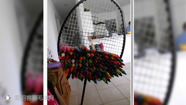 羽毛球拍建议不建议买旧的,旧羽毛球拍变新的