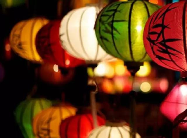 男朋友送你口红100支,男朋友一支口红都不宁愿送你