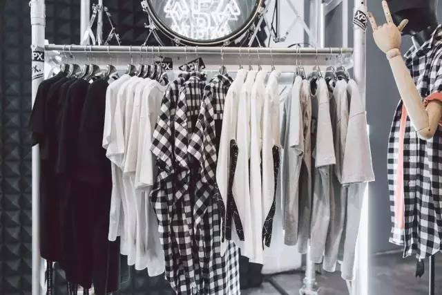 香港必去的大品牌折扣店,除了clot中国还有什么潮牌