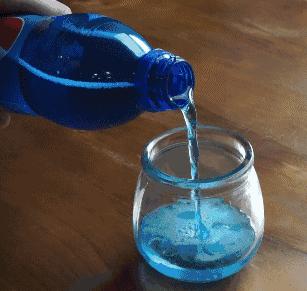 网“蓝”｜不用打飞的去巴厘岛，来上海就能喝到爆款蓝色可乐！（献给爱喝可乐的everybody