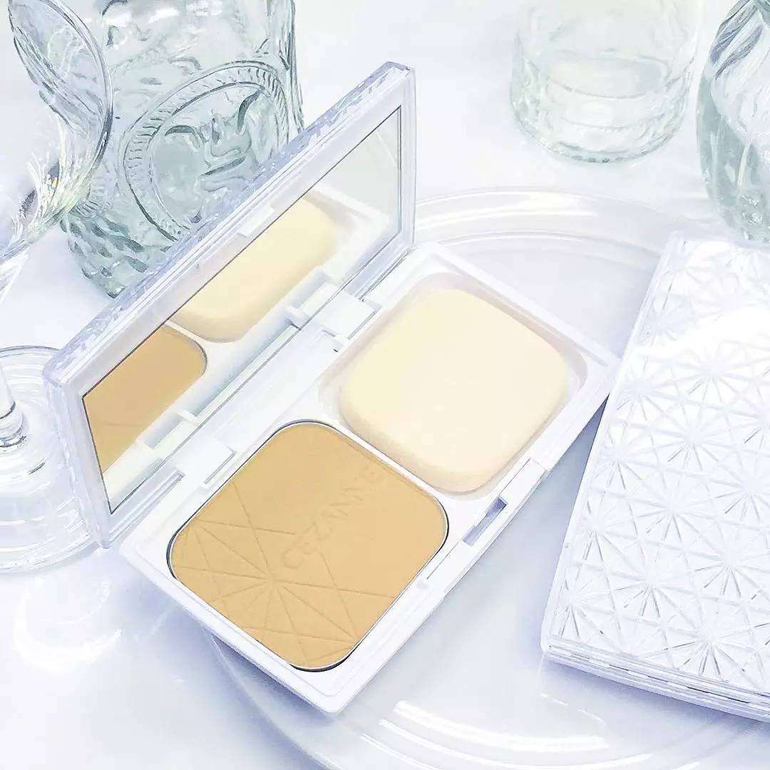 哪个彩妆品牌最好用又便宜又好看,最近几年火起来的彩妆品牌