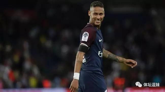 逗妹说转会：风骚的巴黎失意的巴萨阿森纳