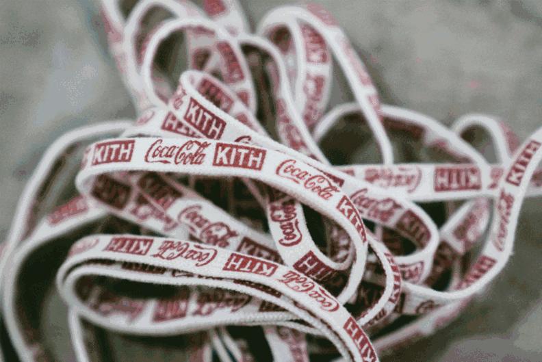 最新款sneaker,今秋最流行哪款鞋