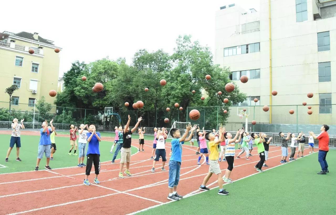 体育课如何分男女生教学,体育课各年级学情分析