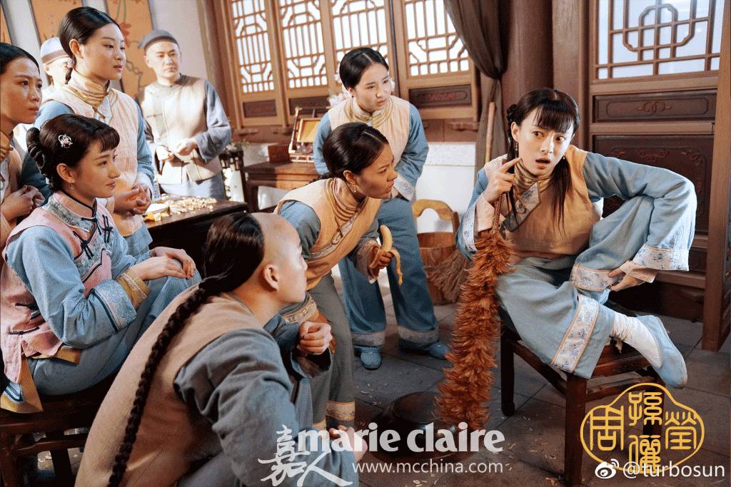 手机壳也能够照镜子补妆,手机壳可补妆