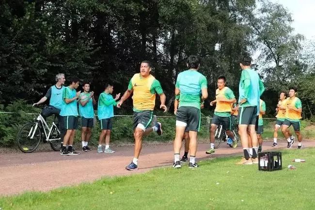 于大宝回大连谢场,于大宝国安冬训视频