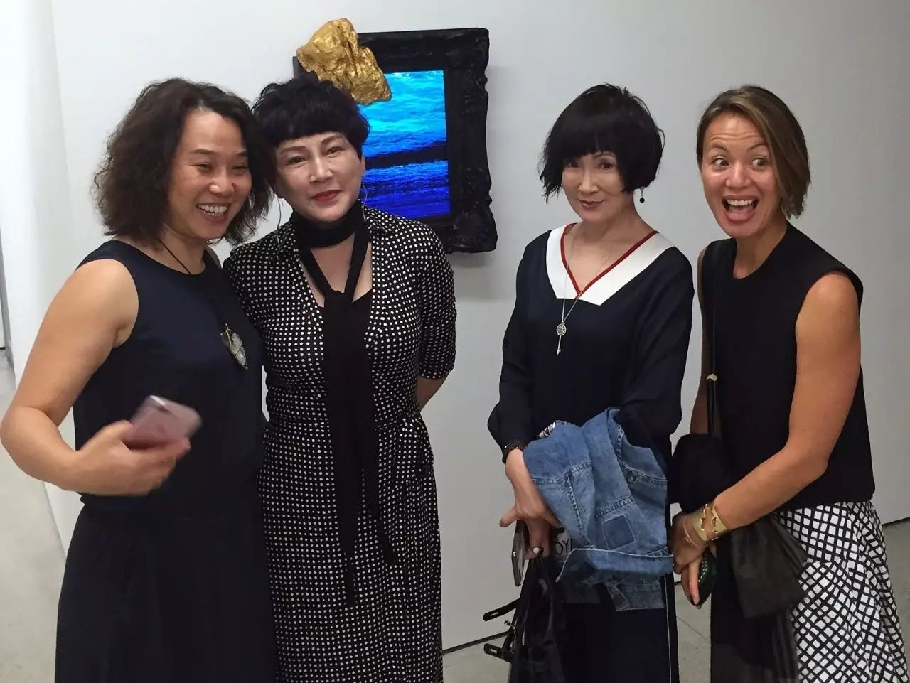 凤凰艺术｜白立方呈现另一个鲜为人知的“王功新”，“轮回”重启