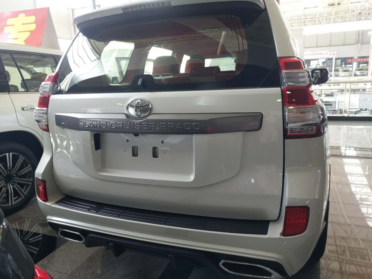 丰田普拉多2700中东版多少钱落地,丰田霸道普拉多2700现在的价格