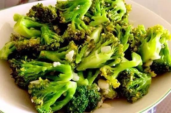 一岁男童吃了它全身发青，还抽出蓝紫色血……医生这样说！