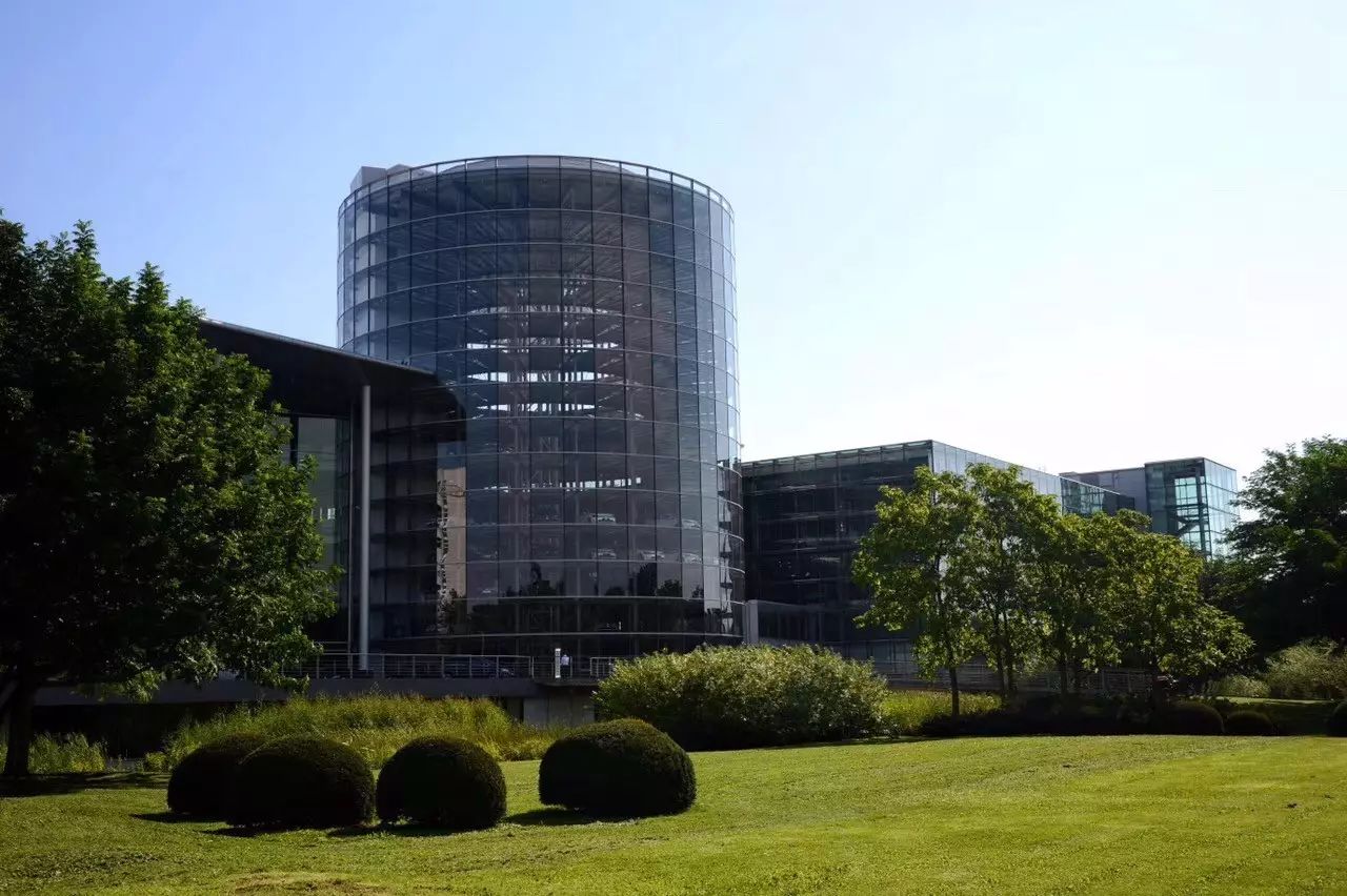 从辉腾到e-Golf，电气化翻新透明工厂