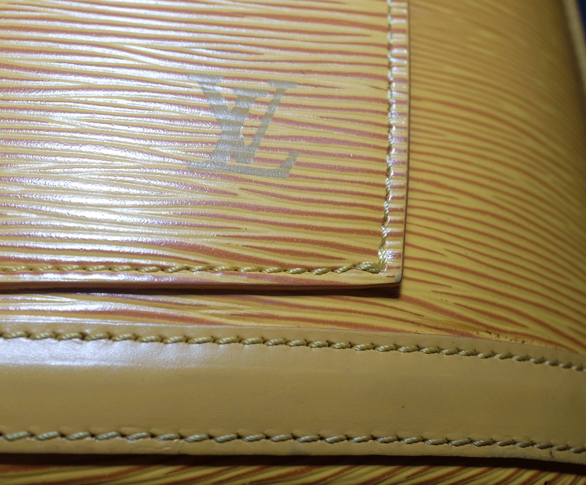 真皮皮鞋如何清洗保养,100多元的皮鞋怎么保养