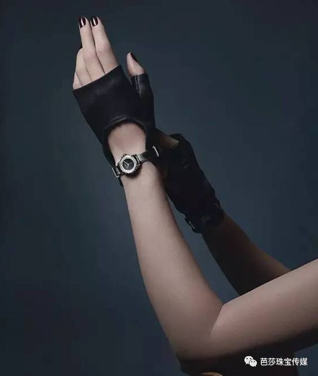 我选腕表的宗旨就是：根本看不出是块表！全宇宙最会“作妖”的表往里看