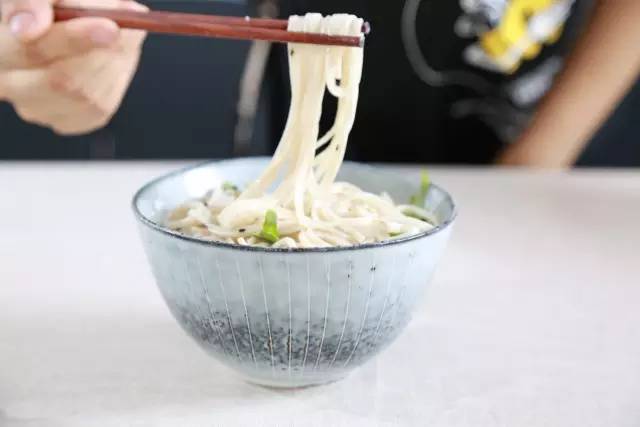 豆浆做菜的家常做法,喝不完的豆浆能够怎么做饼