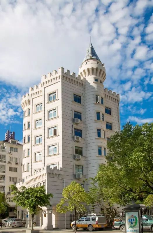 它是离欧洲“最近”的中国县城，私藏无限风光和诱人美食！杭州人高铁直达~