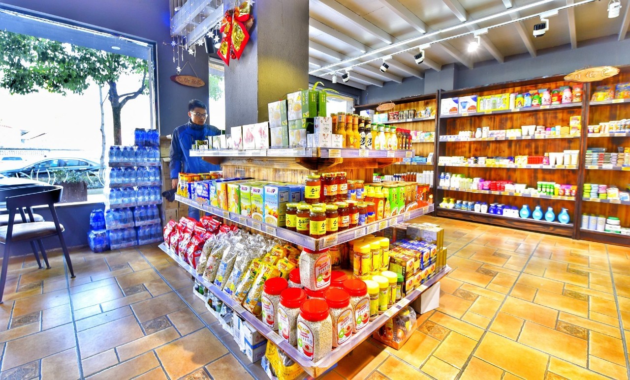 它是离欧洲“最近”的中国县城，私藏无限风光和诱人美食！杭州人高铁直达~