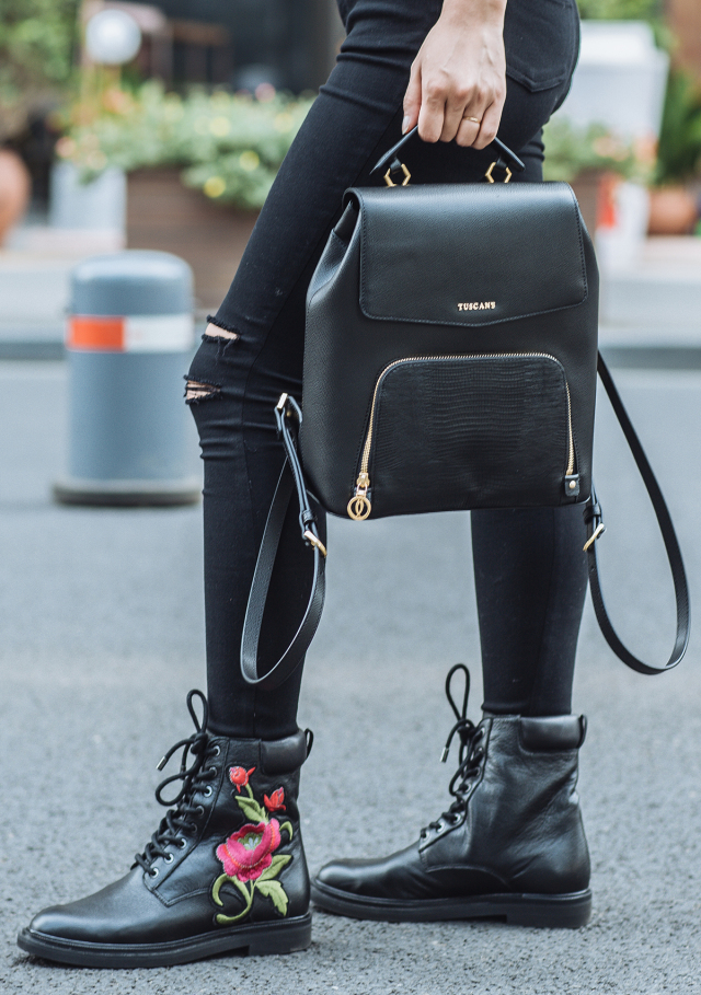 璇氭剰婊℃弧铚滈洩鍐板煄,璇氭剰婊℃弧