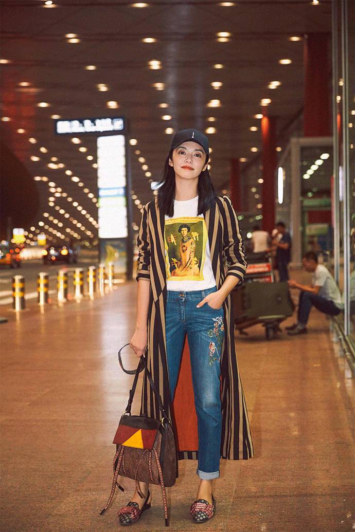 热巴米兰献T台首秀，华丽变身西西里公主｜时装周