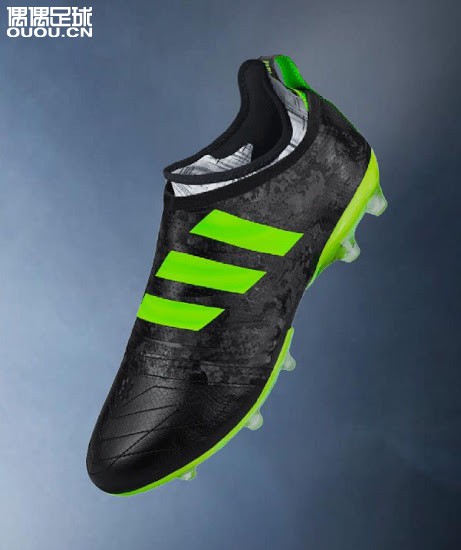 阿迪达斯GlitchHacked外靴发布