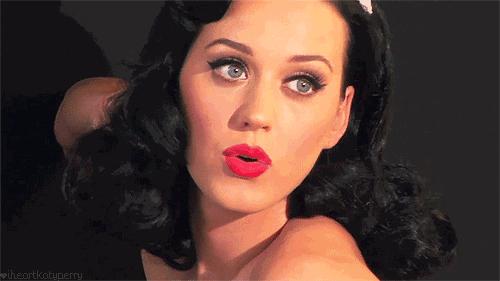 唐艺昕推荐洋甘菊唇膏,口红推荐唐艺昕