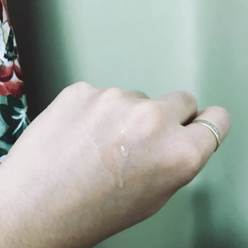 美妆福利包邮,有哪些合适干皮的化妆水