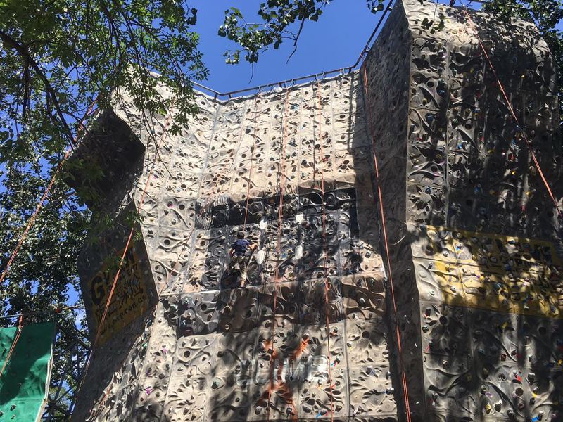 攀岩馆和攀岩场的区别,攀岩馆有啥要求