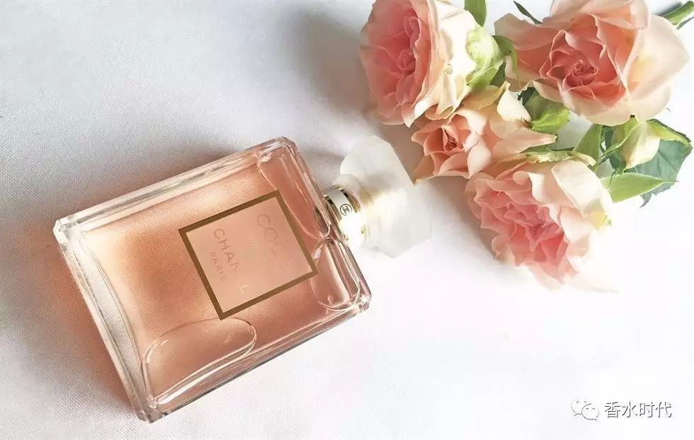 香奈儿员工福利待遇,香奈儿最近新作