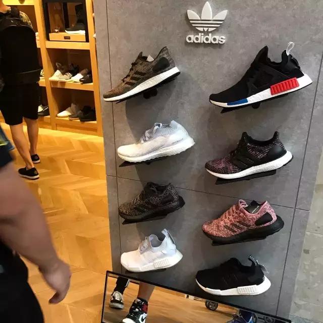 逛完这10家原宿球鞋店后，爆款冷门你想要的这里都有！