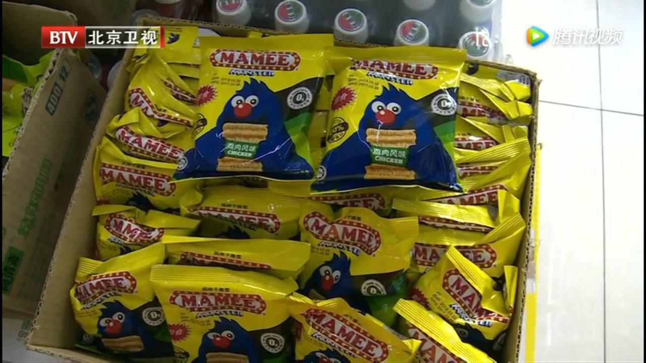 这家小店联合京东新通路把天王代言饮料、电视剧同款饮用水搬到社区门口，流水每月高达20万！