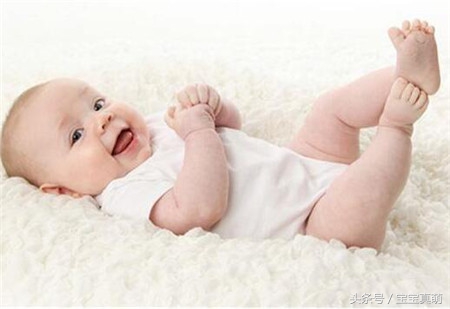 宝宝出现哪些异常时要报告,宝宝出现哪些行为需要注意