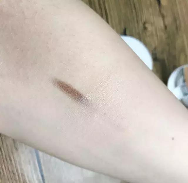 天热底妆浮粉,大热天怎么上底妆