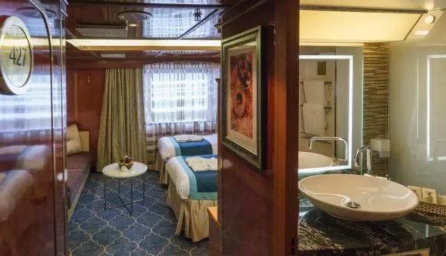 极地探险队员,极地探险邮轮旅行