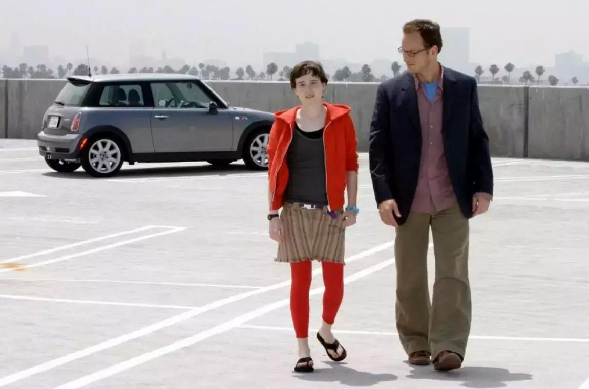 她因同志身份多次收死亡威胁，但她从未想过妥协！